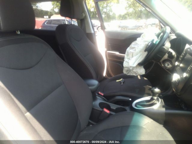 KNDJN2A28J7518187 KIA Soul