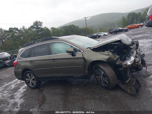 Subaru Outback 2.5i Limited 2018 4S4BSAKC0J3311407 Image 13