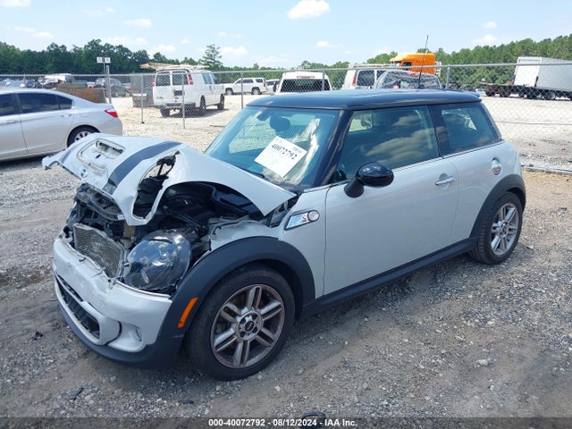 2013 MINI HARDTOP WMWSV3C58DT393816 Photo 1