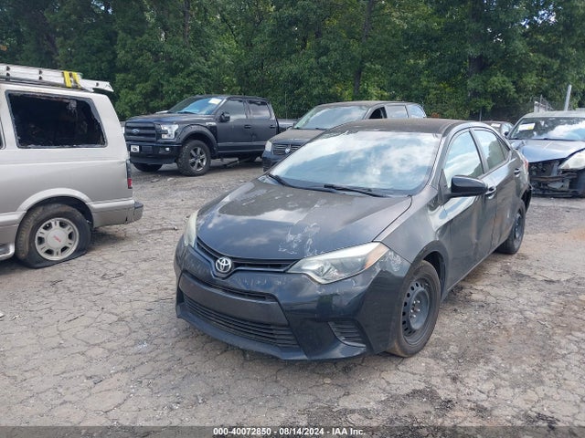 Toyota COROLLA LE 2015 5YFBURHE4FP283700 Image 2