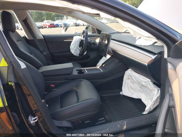 2023 TESLA MODEL 3 5YJ3E1EA3PF476115 Photo 4