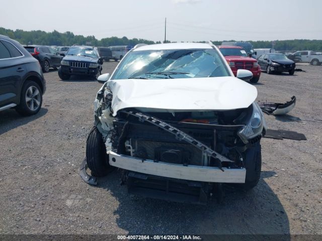 KNDCB3LC6K5218464 KIA NIRO LX