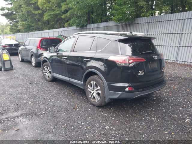 Toyota RAV4 LE 2018 2T3BFREVXJW767447 Image 3