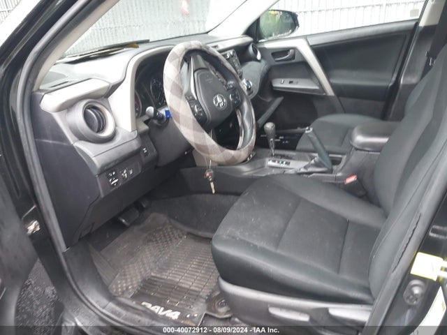 Toyota RAV4 LE 2018 2T3BFREVXJW767447 Image 5