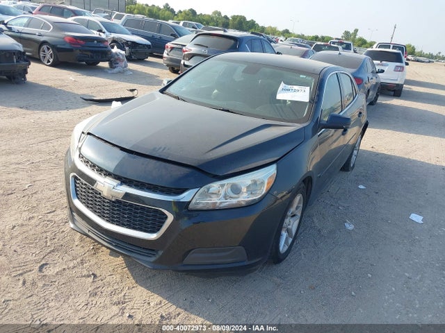 Chevrolet MALIBU 1LT 2015 1G11C5SL5FF142312 Image 2