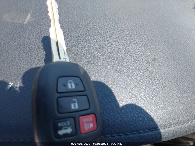 Toyota COROLLA LE 2014 5YFBURHEXEP173264 Image 11