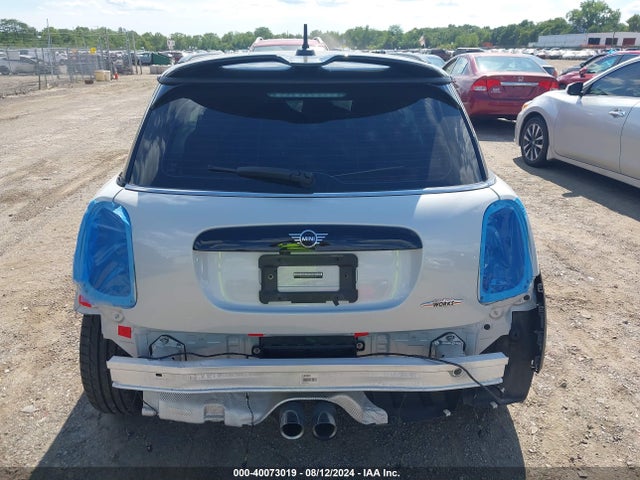 Mini Hardtop John Cooper Works 2022 WMW73DH09N2R63148 Image 17