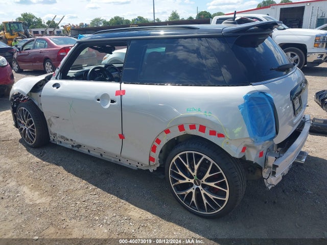 Mini Hardtop John Cooper Works 2022 WMW73DH09N2R63148 Image 19