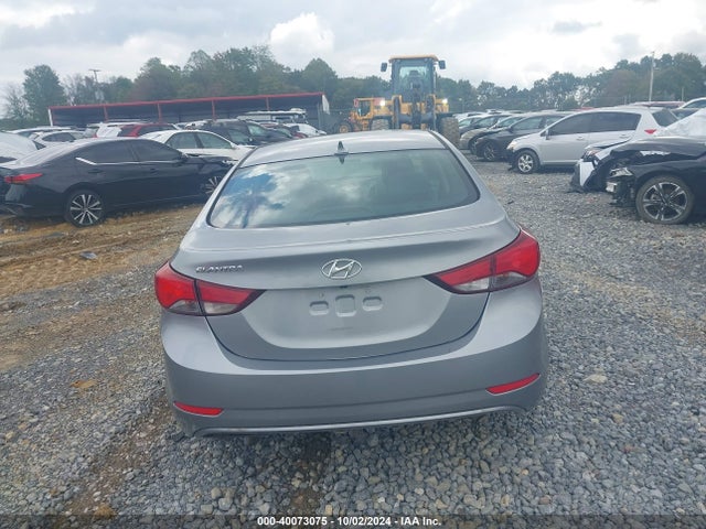 Hyundai ELANTRA SE 2015 5NPDH4AE1FH617317 Image 17