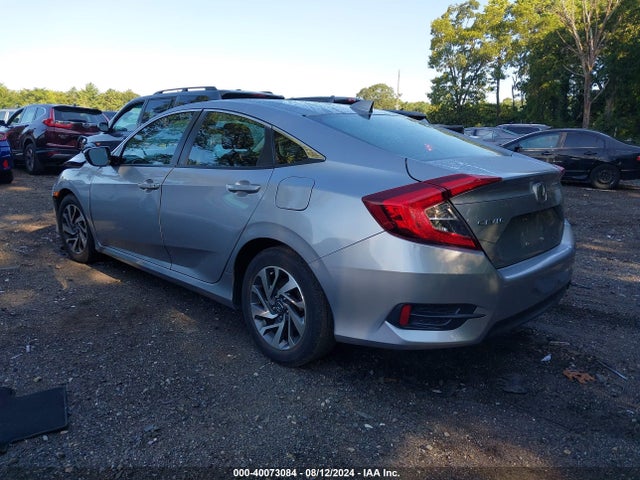 Honda CIVIC EX 2017 2HGFC2F73HH555888 Image 3