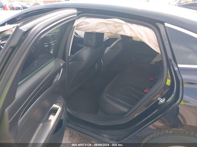 1G4ZR5SS6HU165785 Buick Lacrosse Premium