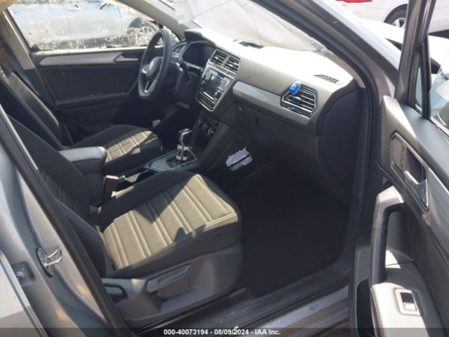 3VV1B7AX7NM055070 Volkswagen Tiguan 2.0t S