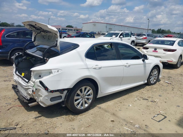 Toyota CAMRY LE 2020 4T1C11AK9LU882004 Image 4