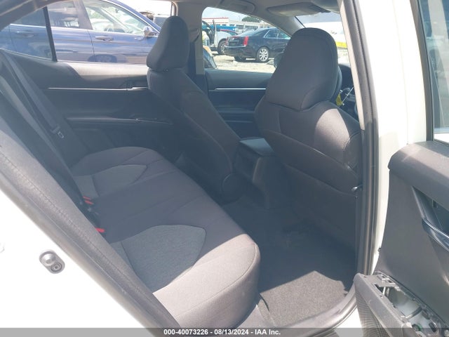 Toyota CAMRY LE 2020 4T1C11AK9LU882004 Image 8