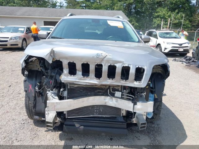 1C4PJMLB1KD181332 Jeep Cherokee Latitude Plus 4x4