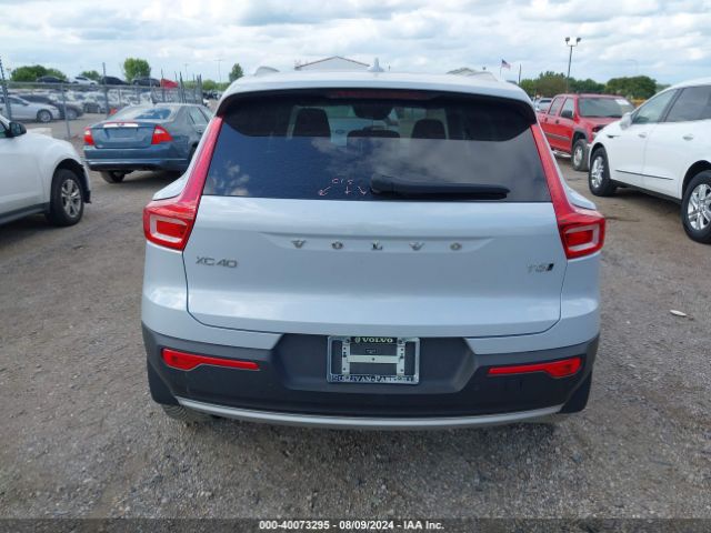 YV4162UKXL2307160 Volvo Xc40 T5 Momentum