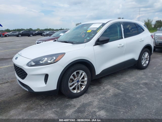 Ford ESCAPE SE 2022 1FMCU0G68NUA47588 Image 2