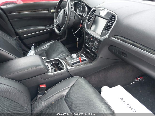 2C3CCAEG4GH343243 Chrysler 300C