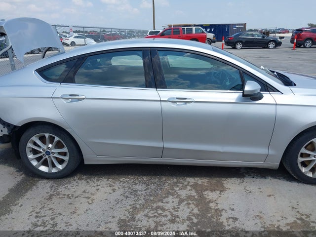 Ford FUSION SE 2019 3FA6P0HD5KR132919 Image 14