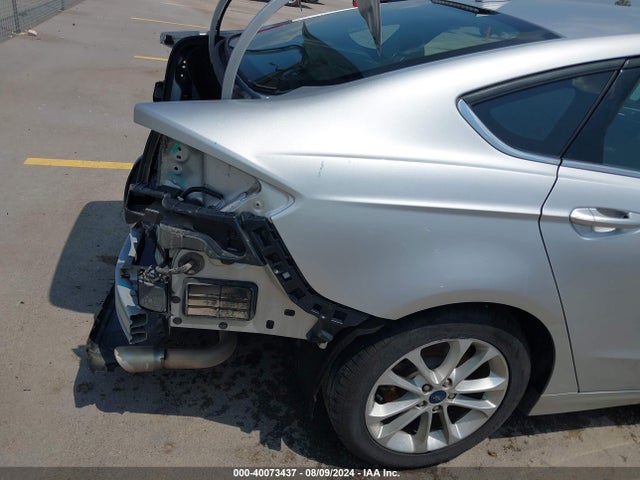 Ford FUSION SE 2019 3FA6P0HD5KR132919 Image 18