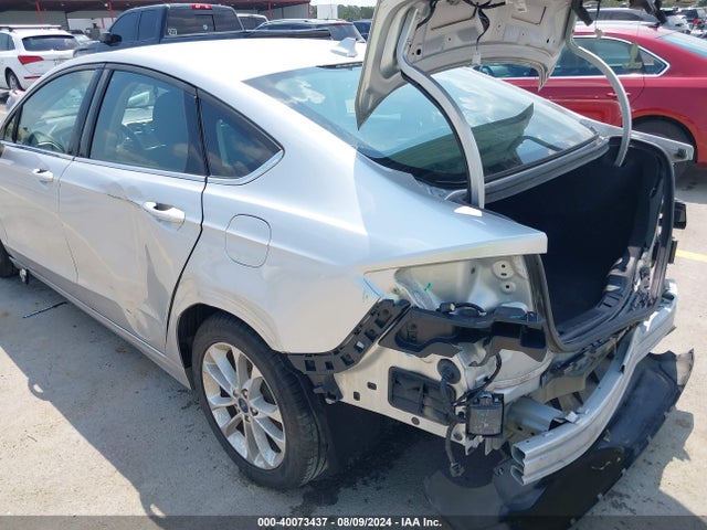 Ford FUSION SE 2019 3FA6P0HD5KR132919 Image 19
