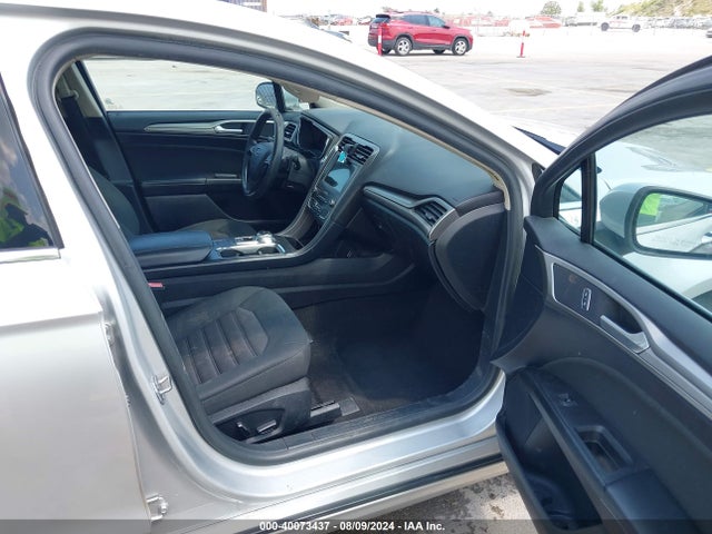 Ford FUSION SE 2019 3FA6P0HD5KR132919 Image 5