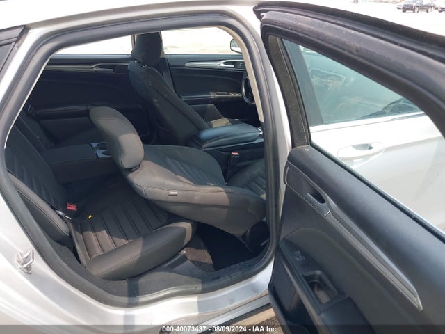 Ford FUSION SE 2019 3FA6P0HD5KR132919 Image 8