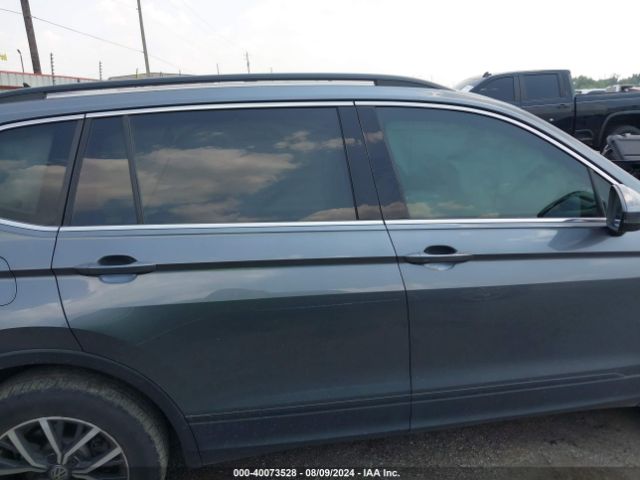 3VV3B7AX6KM072897 Volkswagen Tiguan