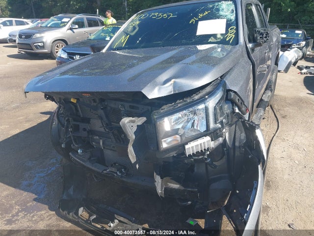 1N6ED1EK0NN628240 Nissan Frontier S 4x4