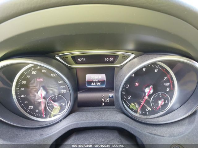 WDDSJ4GB4JN561963 Mercedes-Benz CLA 250 4MATIC