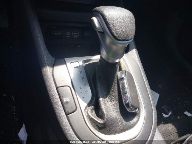3KPF24AD4ME266762 KIA Forte Lxs