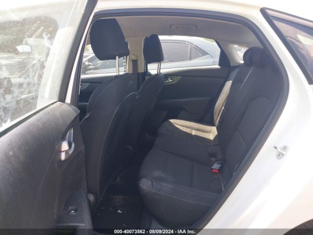 3KPF24AD4ME266762 KIA Forte Lxs