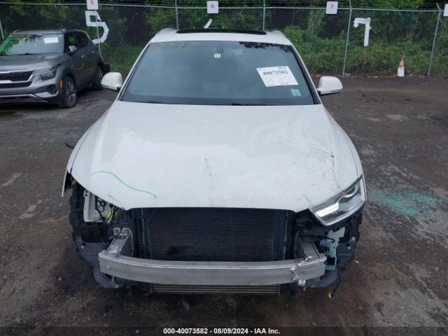 WA1ECCFS7JR019031 Audi Q3 2.0t Premium/2.0t Sport Premium