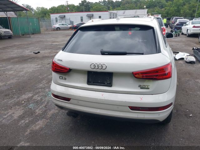 WA1ECCFS7JR019031 Audi Q3 2.0t Premium/2.0t Sport Premium