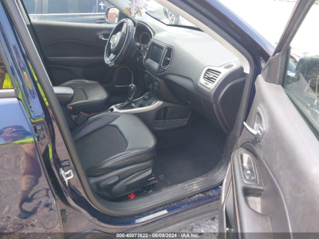 3C4NJDBB7KT787365 Jeep Compass Latitude 4x4