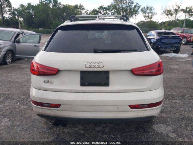WA1BCCFS8JR017517 Audi Q3 2.0t Premium/2.0t Sport Premium