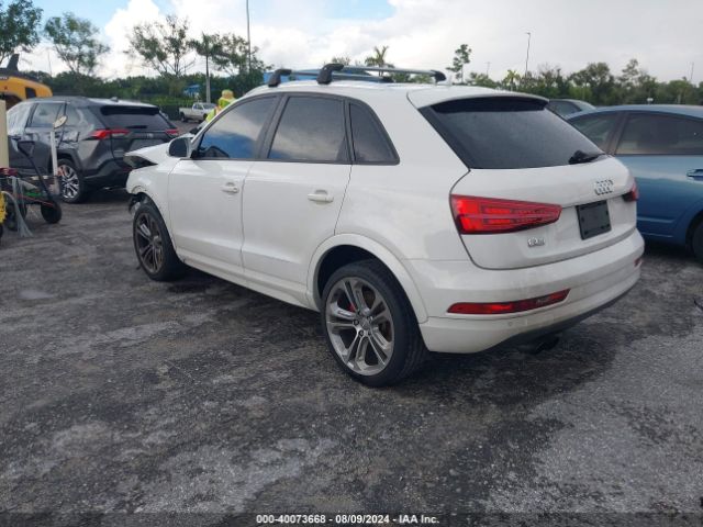 WA1BCCFS8JR017517 Audi Q3 2.0t Premium/2.0t Sport Premium