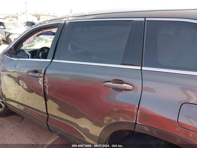Toyota Highlander Xle V6 2015 5TDKKRFH3FS081554 Image 15