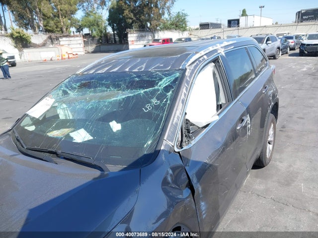 Toyota Highlander Xle V6 2015 5TDKKRFH3FS081554 Image 12