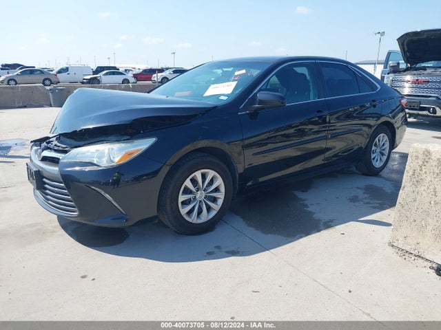 Toyota CAMRY LE 2016 4T4BF1FK1GR562743 Image 2