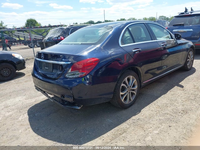 55SWF4KB7HU230967 Mercedes-Benz C 300 4matic/luxury 4matic/sport 4matic