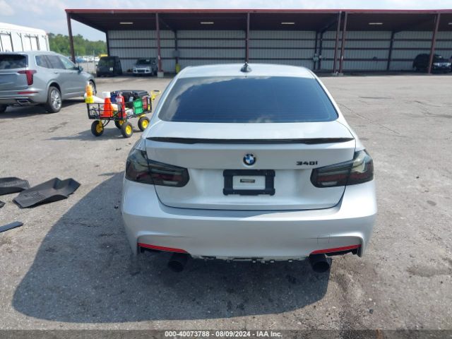 WBA8B7C58JA585805 BMW 340i Xdrive
