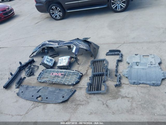 1GKS1CKJ9JR318021 GMC YUKON DENALI
