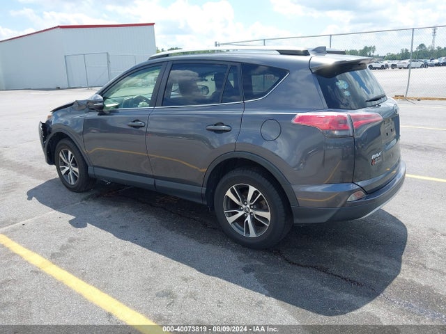 Toyota Rav4 Xle 2016 JTMRFREV3GJ077559 Image 3