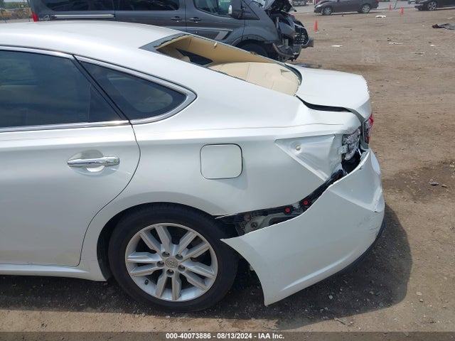 Toyota Avalon Xle Premium 2014 4T1BK1EB8EU085507 Image 18