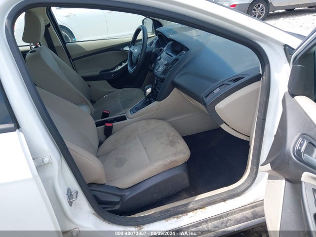 Ford FOCUS SE 2017 1FADP3F22HL282116 Image 5