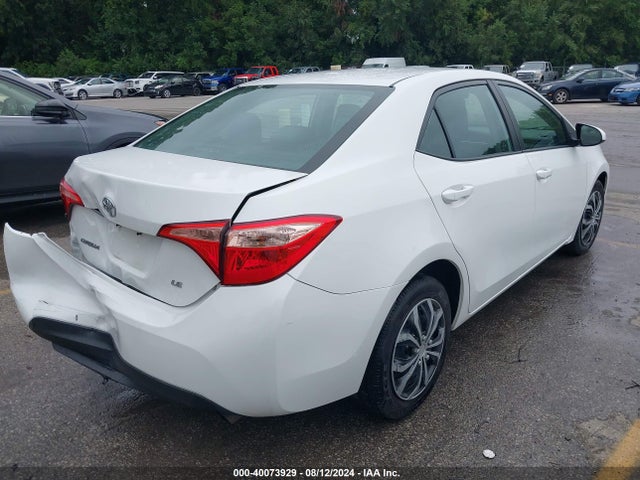 Toyota COROLLA LE 2018 2T1BURHE1JC032755 Image 4