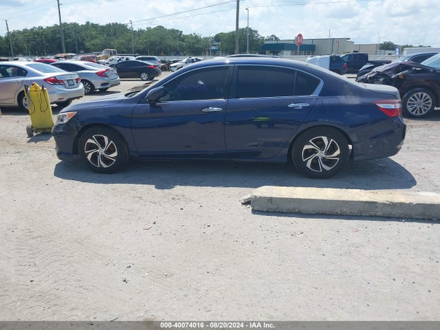Honda ACCORD LX 2017 1HGCR2F39HA057756 Image 14