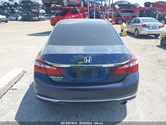 Honda ACCORD LX 2017 1HGCR2F39HA057756 Image 16