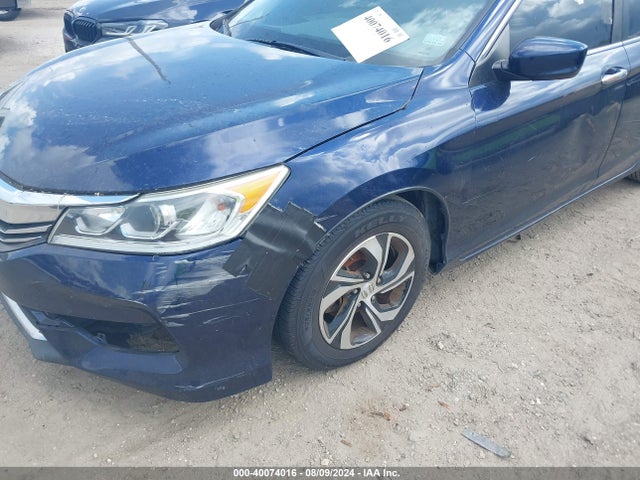 Honda ACCORD LX 2017 1HGCR2F39HA057756 Image 17